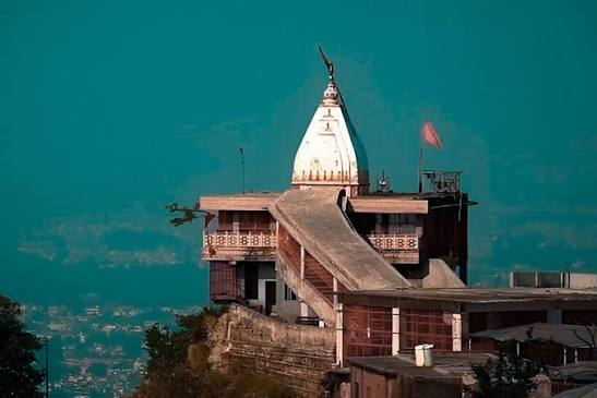 Maa Chandi Devi Temple - Places to Visit in Haridwar - Gola Holidays - Slide 2
